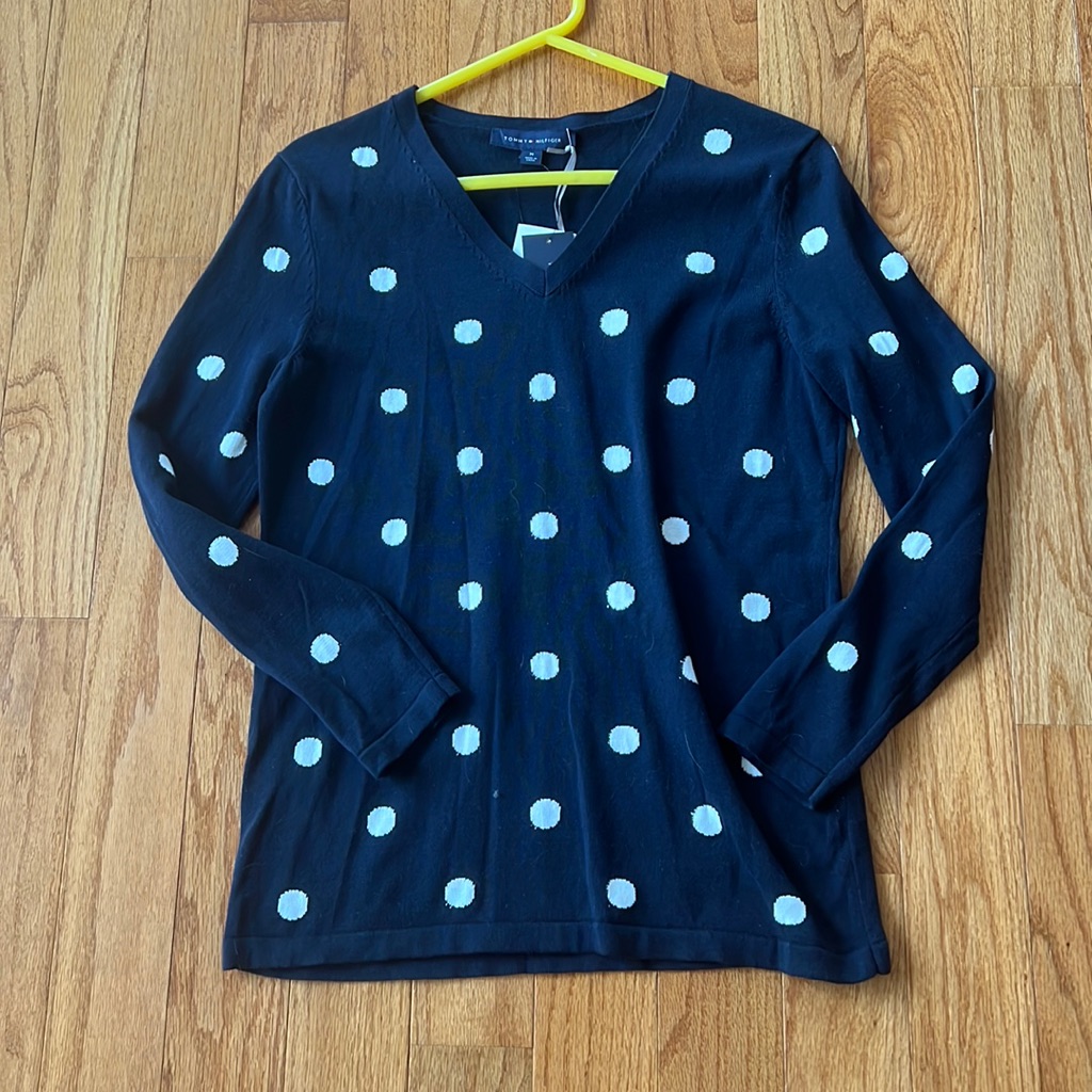 Brand New Tommy Hilfiger Sweater